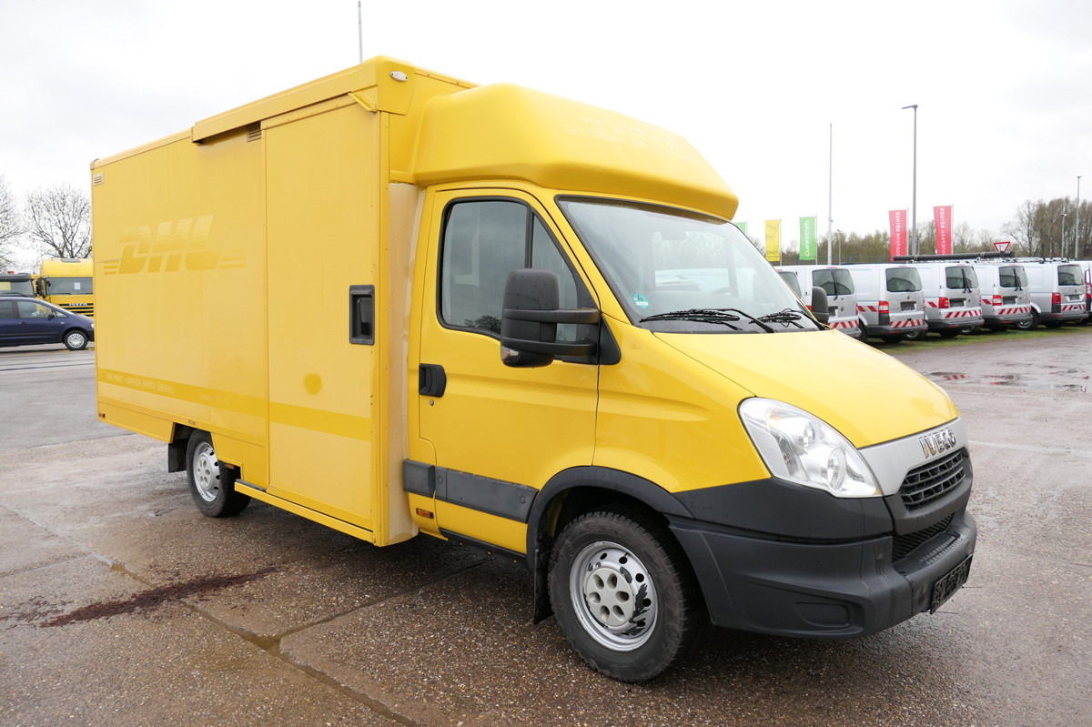 IVECO Daily 35 S11 C30C AUTOMATIK KAMERA Regale LUFT D - Carrinha de contentor: foto 1 IVECO Daily 35 S11 C30C AUTOMATIK KAMERA Regale LUFT D - Carrinha de contentor: foto 1