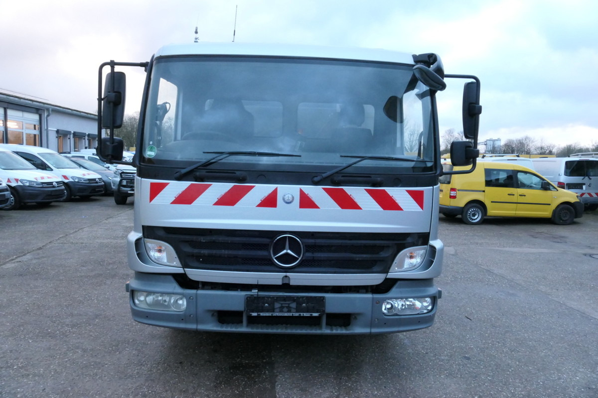 MERCEDES-BENZ Atego 1018 Rechtslenker Schmidt SK 500 R Rückfah - Varredora urbana: foto 2 MERCEDES-BENZ Atego 1018 Rechtslenker Schmidt SK 500 R Rückfah - Varredora urbana: foto 2