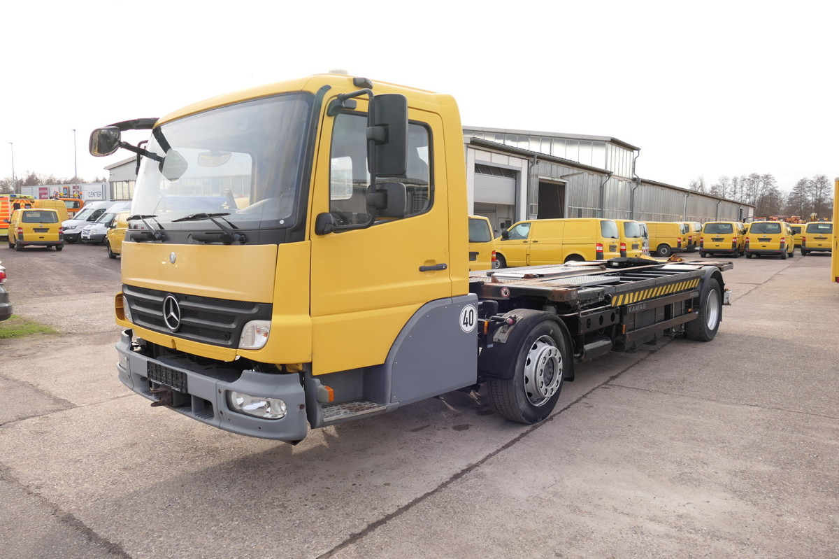 MERCEDES-BENZ KAMAG WBH 25 Wiesel Terberg Umsetzfahrz. Sattelk - Caminhão transportador de contêineres/ Caixa móvel: foto 5 MERCEDES-BENZ KAMAG WBH 25 Wiesel Terberg Umsetzfahrz. Sattelk - Caminhão transportador de contêineres/ Caixa móvel: foto 5