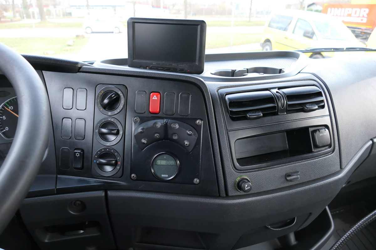 Caminhão transportador de contêineres/ Caixa móvel MERCEDES-BENZ KAMAG WBH 25 Wiesel Terberg Umsetzfahrz. Sattelk: foto 16 Caminhão transportador de contêineres/ Caixa móvel MERCEDES-BENZ KAMAG WBH 25 Wiesel Terberg Umsetzfahrz. Sattelk: foto 16