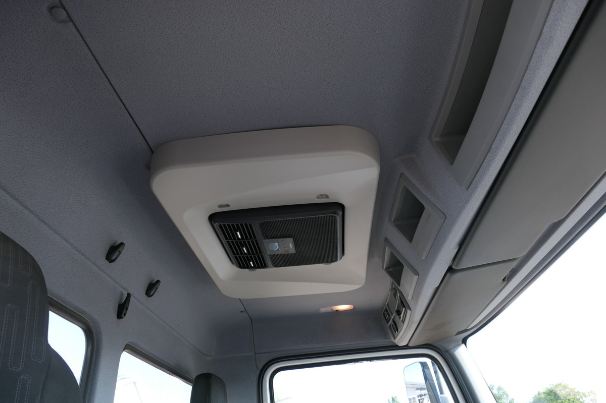 Caminhão transportador de contêineres/ Caixa móvel MERCEDES-BENZ Kamag Wiesel WBH 25 Wiesel Umsetzfahrzeug: foto 10