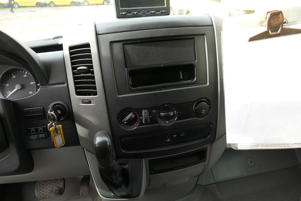 Carrinha de contentor MERCEDES-BENZ SPRINTER 310 CDI MAXI EURO-5 KOFFER REGALE KAMER: foto 11