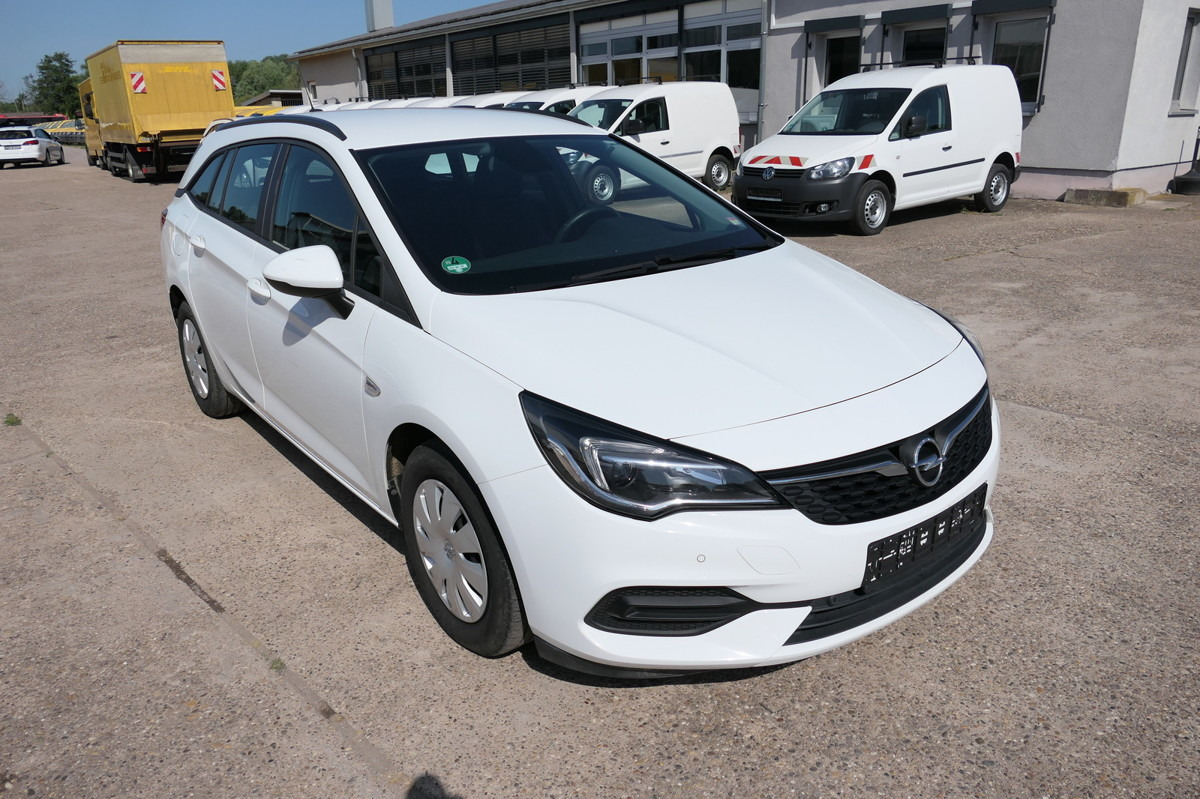 OPEL Astra Sports Tourer 1.5 CDTI KLIMA - Automóvel: foto 2 OPEL Astra Sports Tourer 1.5 CDTI KLIMA - Automóvel: foto 2