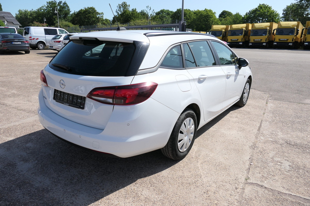 OPEL Astra Sports Tourer 1.5 CDTI KLIMA - Automóvel: foto 4 OPEL Astra Sports Tourer 1.5 CDTI KLIMA - Automóvel: foto 4