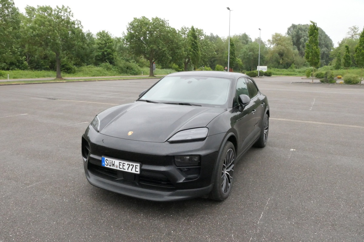 PORSCHE Macan 4 Electric - Bose Soundsystem Kombilimousi - SUV: foto 1 PORSCHE Macan 4 Electric - Bose Soundsystem Kombilimousi - SUV: foto 1