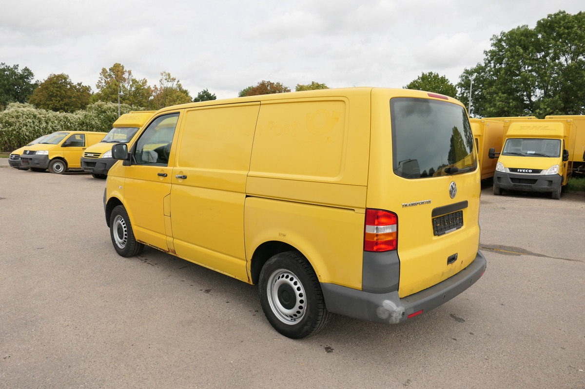 VW T5 Transporter 1.9 TDI PARKTRONIK 2xSCHIEBETÜR - Furgão compacto: foto 4 VW T5 Transporter 1.9 TDI PARKTRONIK 2xSCHIEBETÜR - Furgão compacto: foto 4