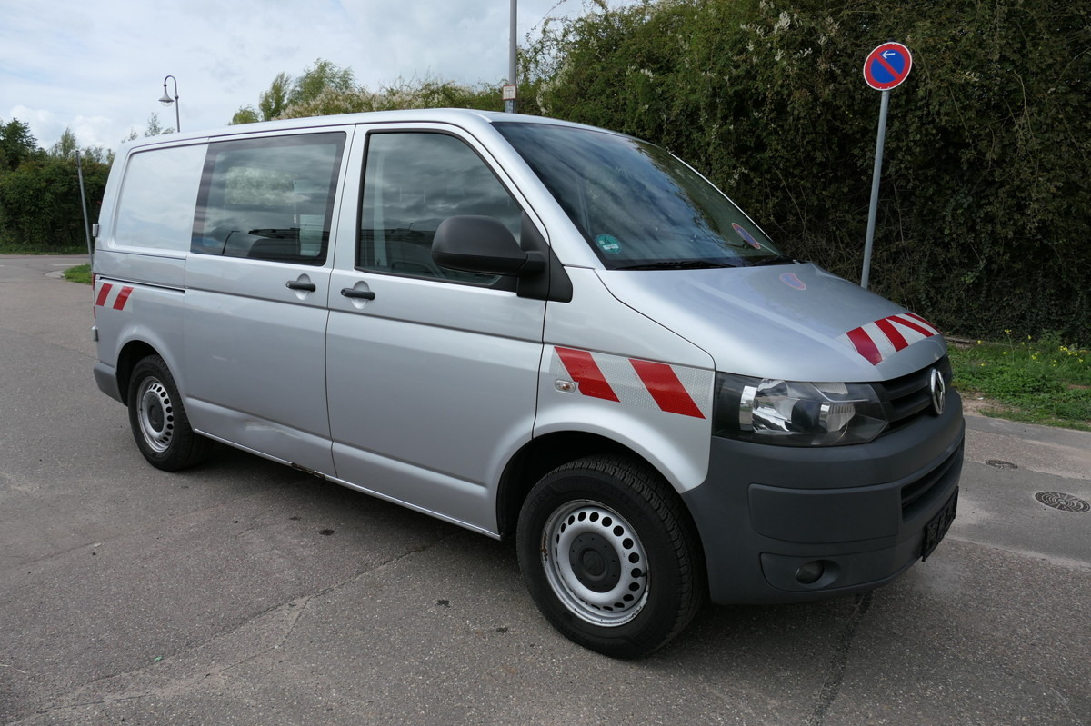 VW T5 Transporter 2.0 TDI 4Motion Flügeltür Klima A - Furgão compacto: foto 3 VW T5 Transporter 2.0 TDI 4Motion Flügeltür Klima A - Furgão compacto: foto 3