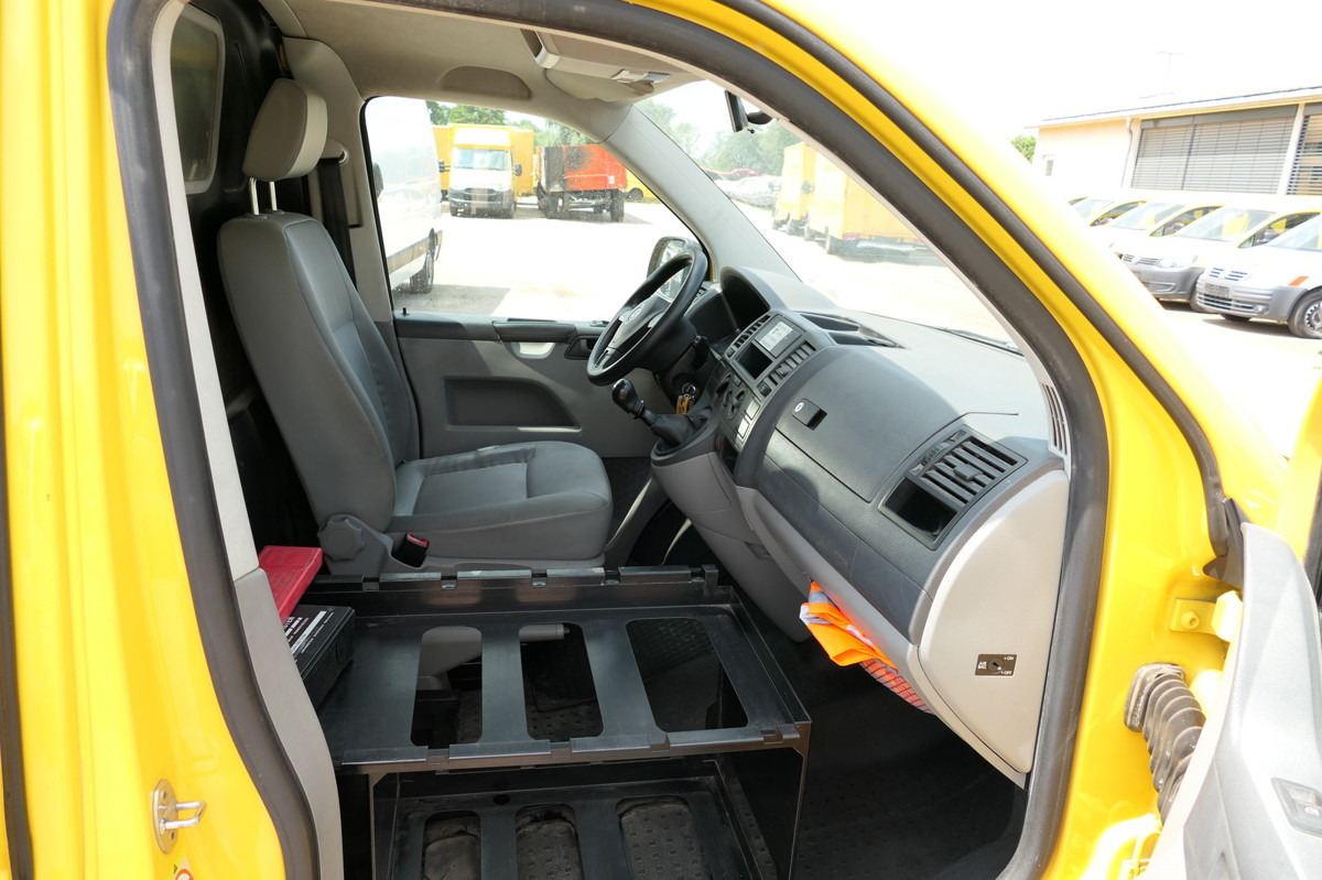 VW T5 Transporter 2.0 TDI COC - Furgão compacto: foto 4 VW T5 Transporter 2.0 TDI COC - Furgão compacto: foto 4