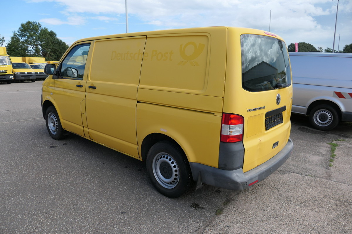 VW T5 Transporter 2.0 TDI EURO-5 2xSCHIEBETÜR PARKT - Furgão compacto: foto 4 VW T5 Transporter 2.0 TDI EURO-5 2xSCHIEBETÜR PARKT - Furgão compacto: foto 4