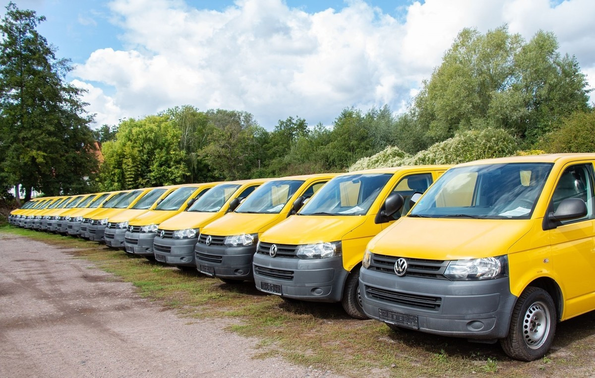 VW T5 Transporter 2.0 TDI EURO-5 CoC 2xSCHIEBETÜR P - Furgão compacto: foto 1 VW T5 Transporter 2.0 TDI EURO-5 CoC 2xSCHIEBETÜR P - Furgão compacto: foto 1