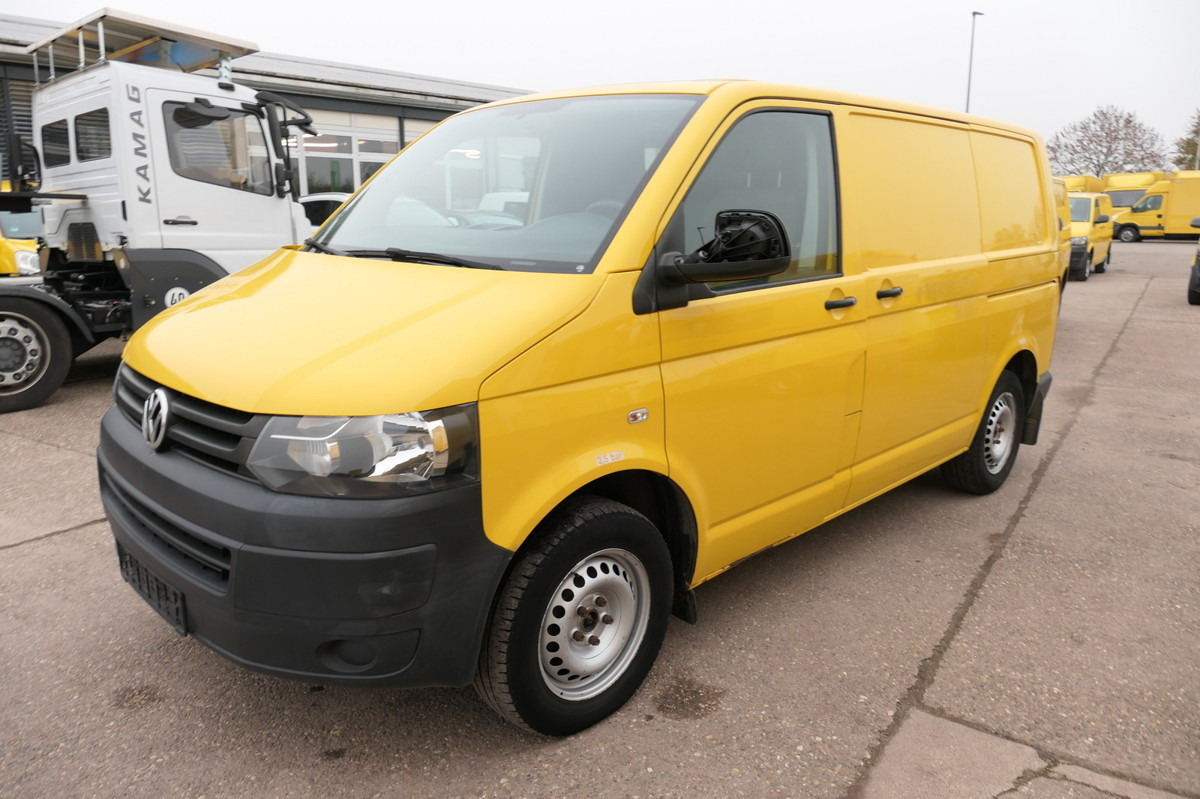 VW T5 Transporter 2.0 TDI EURO-5 CoC PARKTRONIK - Furgão compacto: foto 2 VW T5 Transporter 2.0 TDI EURO-5 CoC PARKTRONIK - Furgão compacto: foto 2
