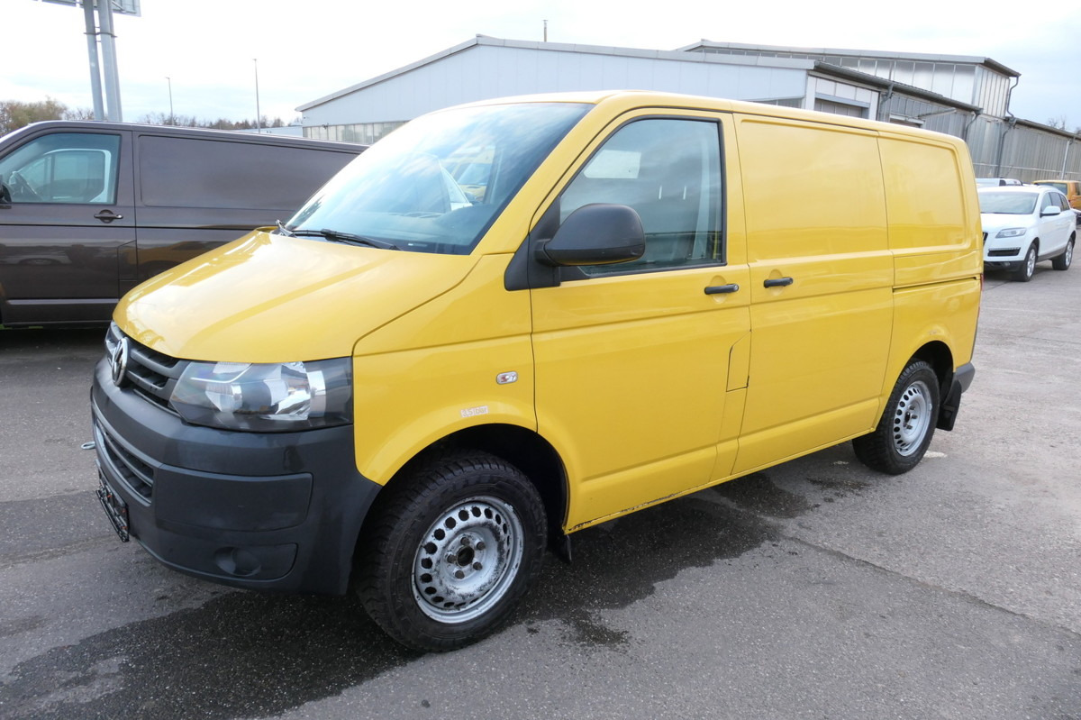 VW T5 Transporter 2.0 TDI EURO-5 CoC PARKTRONIK - Furgão compacto: foto 2 VW T5 Transporter 2.0 TDI EURO-5 CoC PARKTRONIK - Furgão compacto: foto 2