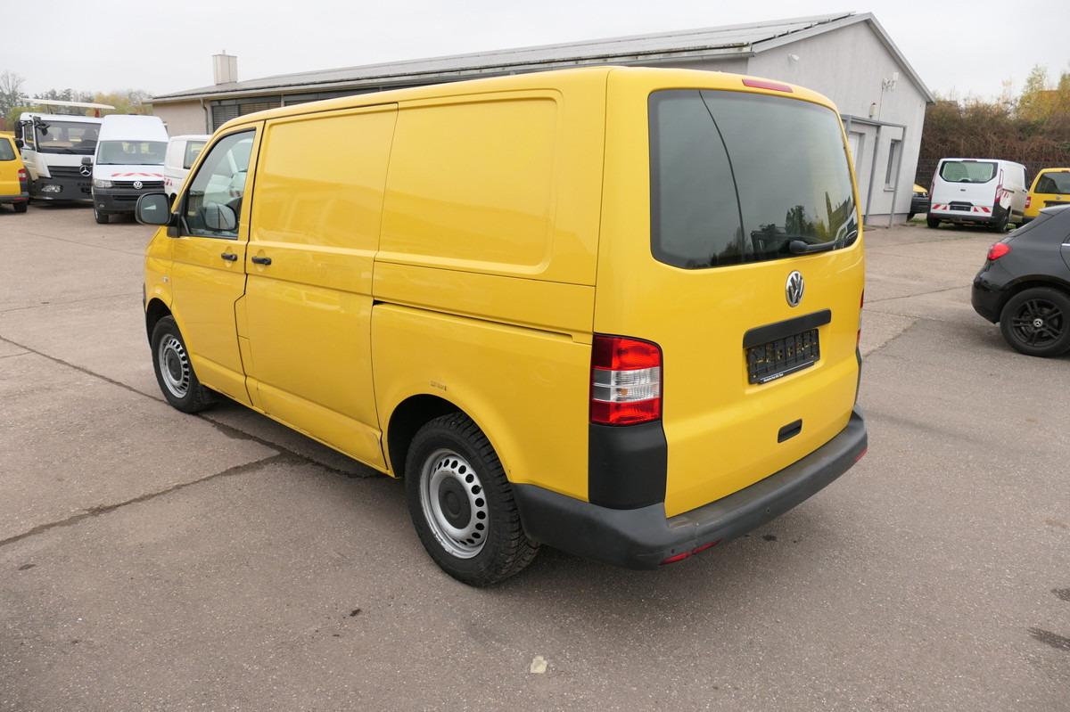 VW T5 Transporter 2.0 TDI EURO-5 CoC PARKTRONIK - Furgão compacto: foto 4 VW T5 Transporter 2.0 TDI EURO-5 CoC PARKTRONIK - Furgão compacto: foto 4