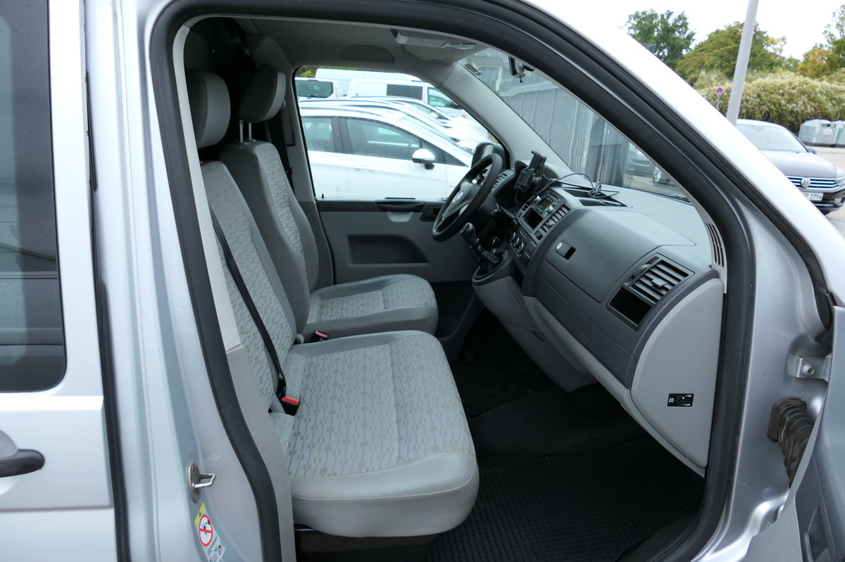 VW T5 Transporter 2.0 TDI KLIMA AHK Werkstatteinbau - Furgão compacto: foto 5 VW T5 Transporter 2.0 TDI KLIMA AHK Werkstatteinbau - Furgão compacto: foto 5