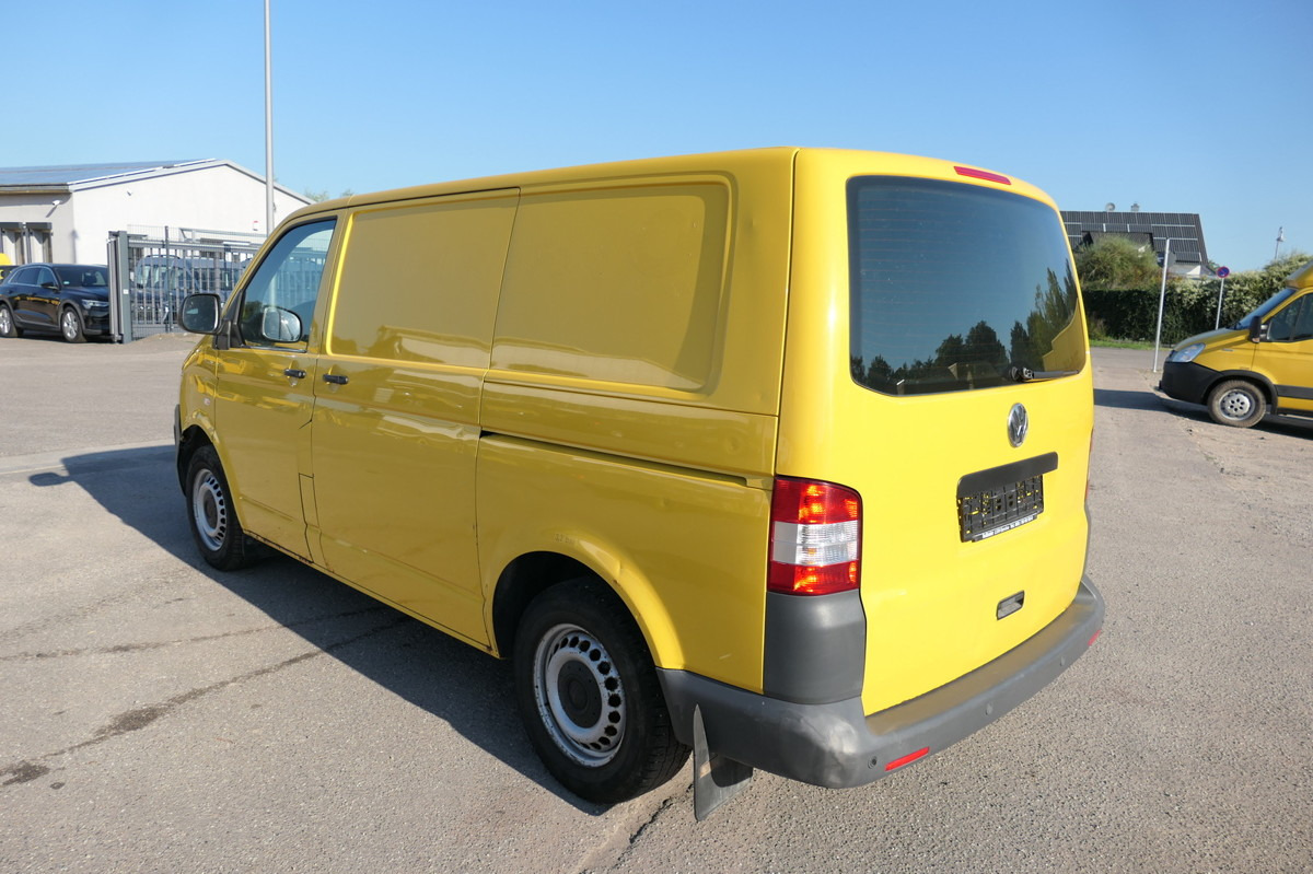VW T5 Transporter 2.0 TDI PARKTRONIK 2xSCHIEBETÜR C - Furgão compacto: foto 5 VW T5 Transporter 2.0 TDI PARKTRONIK 2xSCHIEBETÜR C - Furgão compacto: foto 5