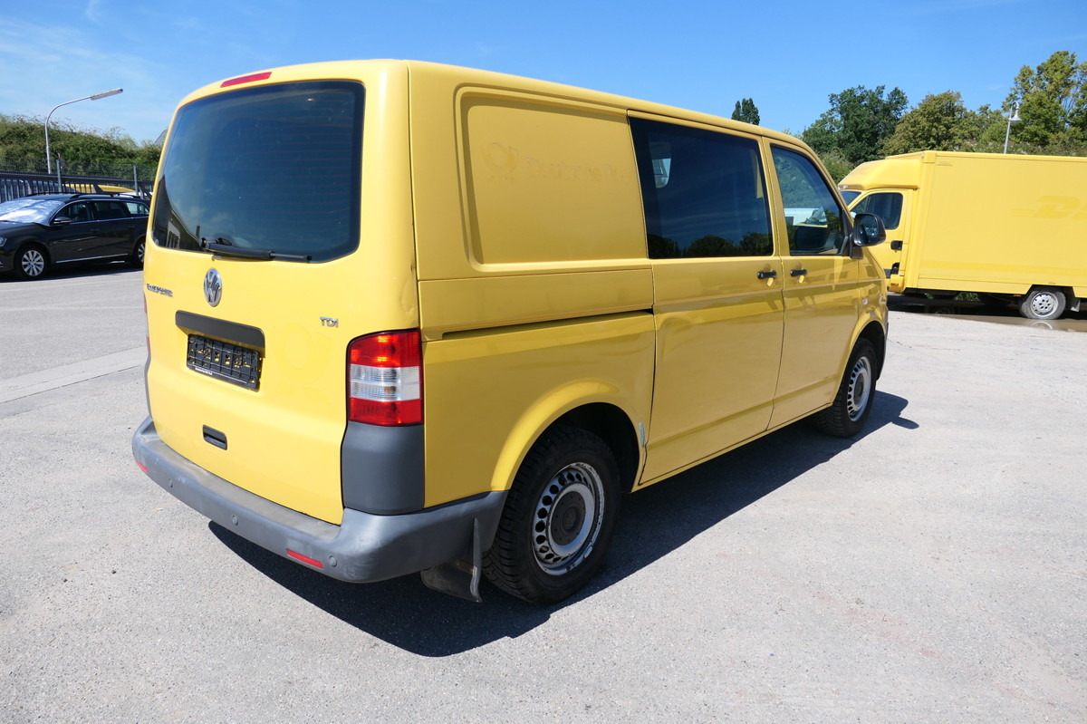 VW T5 Transporter 2.0 TDI PARKTRONIK EURO-5 2xSCHIE - Furgão compacto: foto 4 VW T5 Transporter 2.0 TDI PARKTRONIK EURO-5 2xSCHIE - Furgão compacto: foto 4