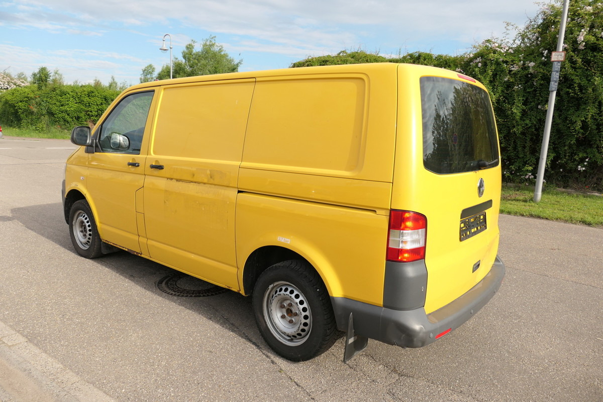 VW T5 Transporter 2.0 TDI PARKTRONIK EURO-5 2xSCHIE - Furgão compacto: foto 5 VW T5 Transporter 2.0 TDI PARKTRONIK EURO-5 2xSCHIE - Furgão compacto: foto 5
