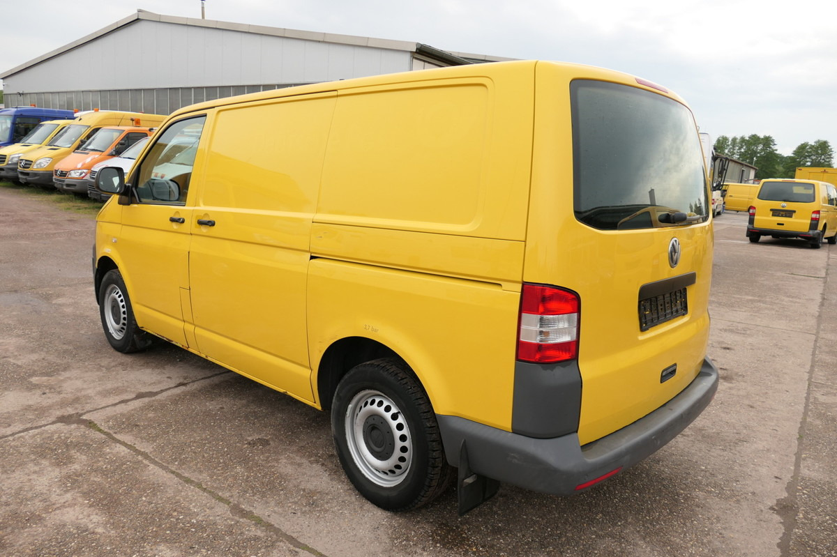 VW T5 Transporter 2.0 TDI PARKTRONIK EURO-5 2xSCHIE - Furgão compacto: foto 3 VW T5 Transporter 2.0 TDI PARKTRONIK EURO-5 2xSCHIE - Furgão compacto: foto 3