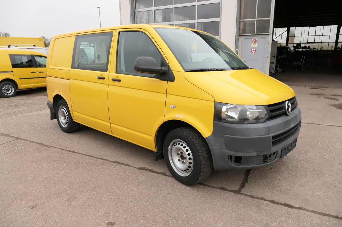VW T5 Transporter 2.0 TDI PARKTRONIK EURO5 2xSCHIEB - Furgão compacto: foto 3 VW T5 Transporter 2.0 TDI PARKTRONIK EURO5 2xSCHIEB - Furgão compacto: foto 3