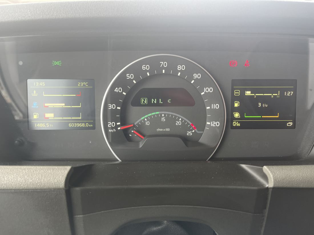 Volvo FH 460 4X2 Globetrotter - 604.000 Km. ADR - Tractor: foto 5 Volvo FH 460 4X2 Globetrotter - 604.000 Km. ADR - Tractor: foto 5