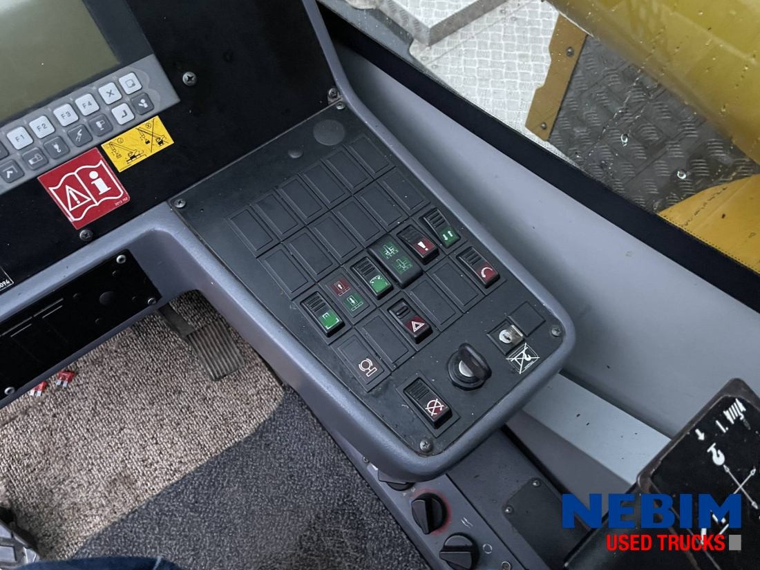 Volvo FM 400 8X4 - Faun Tadano HK40-Only TO BE Viewed BY Appointment  - Caminhão grua: foto 4 Volvo FM 400 8X4 - Faun Tadano HK40-Only TO BE Viewed BY Appointment  - Caminhão grua: foto 4