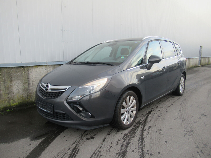 Opel Zafira Touren - Automóvel: foto 1 Opel Zafira Touren - Automóvel: foto 1