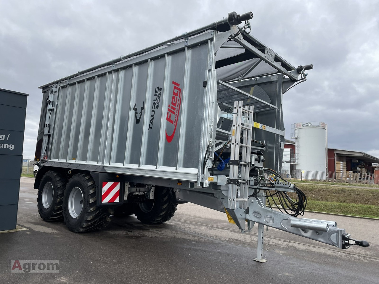 Reboque agrícola nuevo Fliegl ASW 271 TAURUS: foto 9