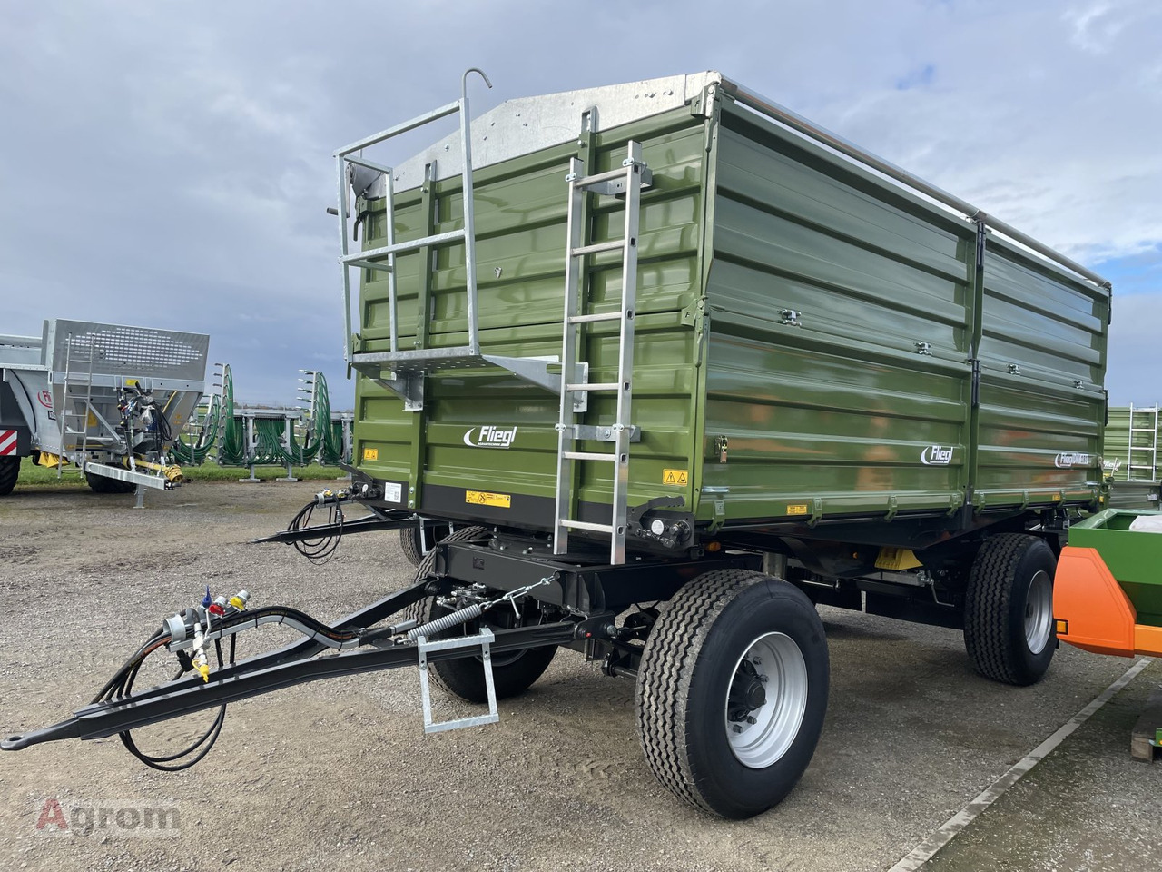 Fliegl DK 180 XL - Reboque basculante agrícola: foto 2 Fliegl DK 180 XL - Reboque basculante agrícola: foto 2