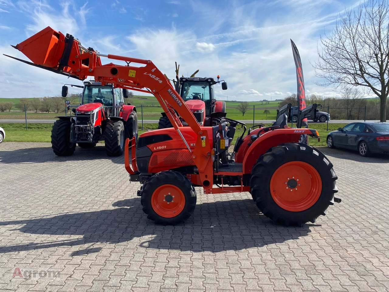 Kubota L 1501 - Trator: foto 1 Kubota L 1501 - Trator: foto 1
