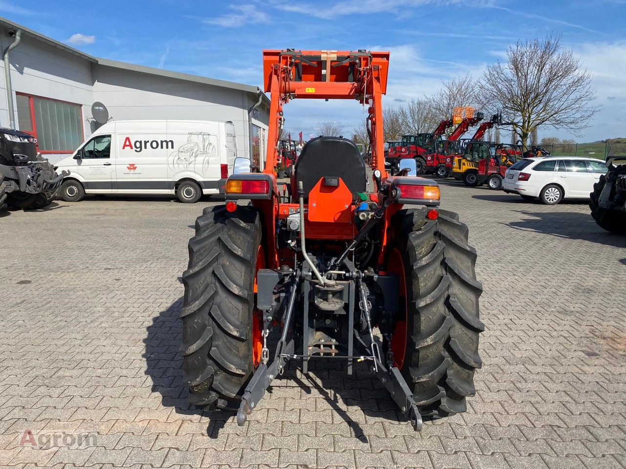 Kubota L 1501 - Trator: foto 2 Kubota L 1501 - Trator: foto 2