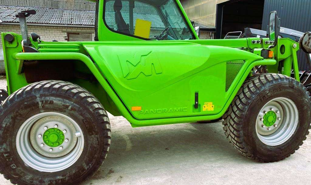 Merlo P38.10 Turbo Farmer - Empilhador telescópico: foto 2 Merlo P38.10 Turbo Farmer - Empilhador telescópico: foto 2