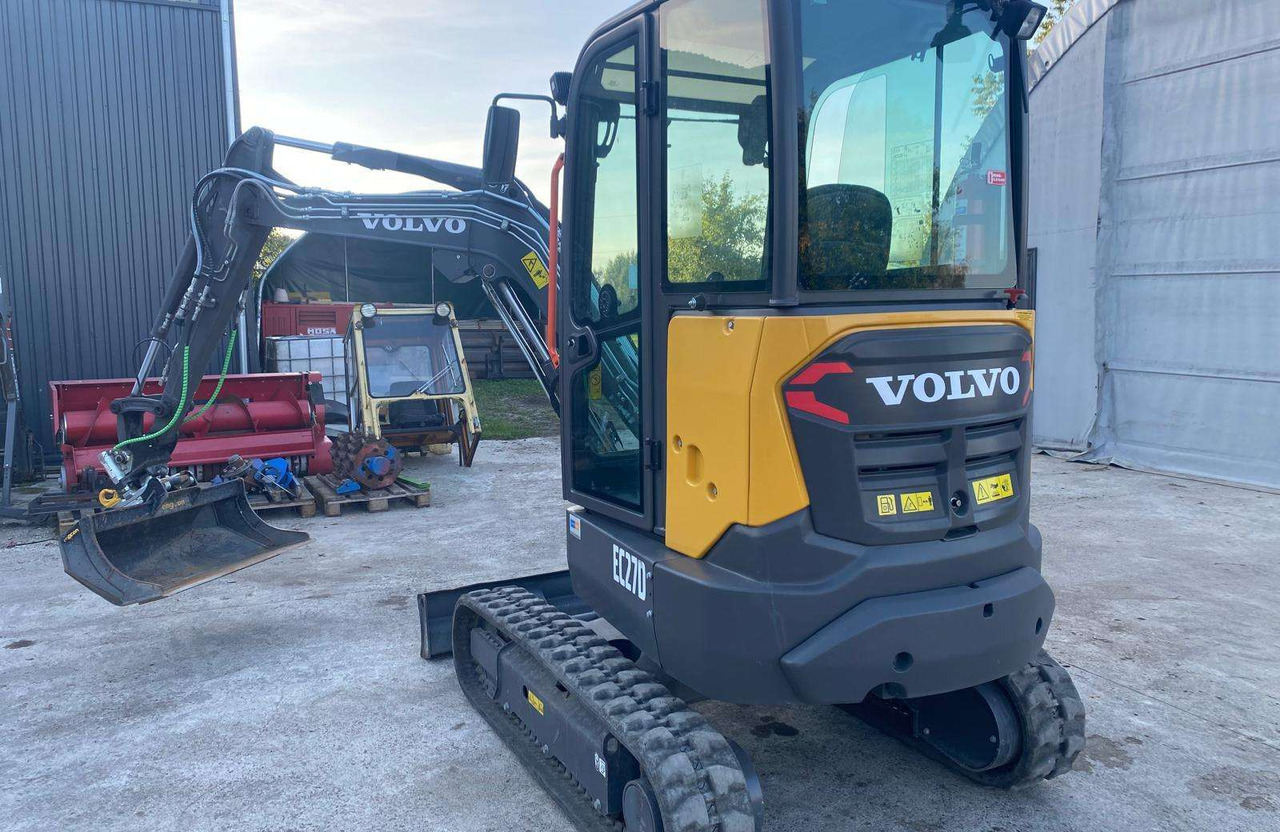 Volvo EC27D - Mini escavadeira: foto 5 Volvo EC27D - Mini escavadeira: foto 5