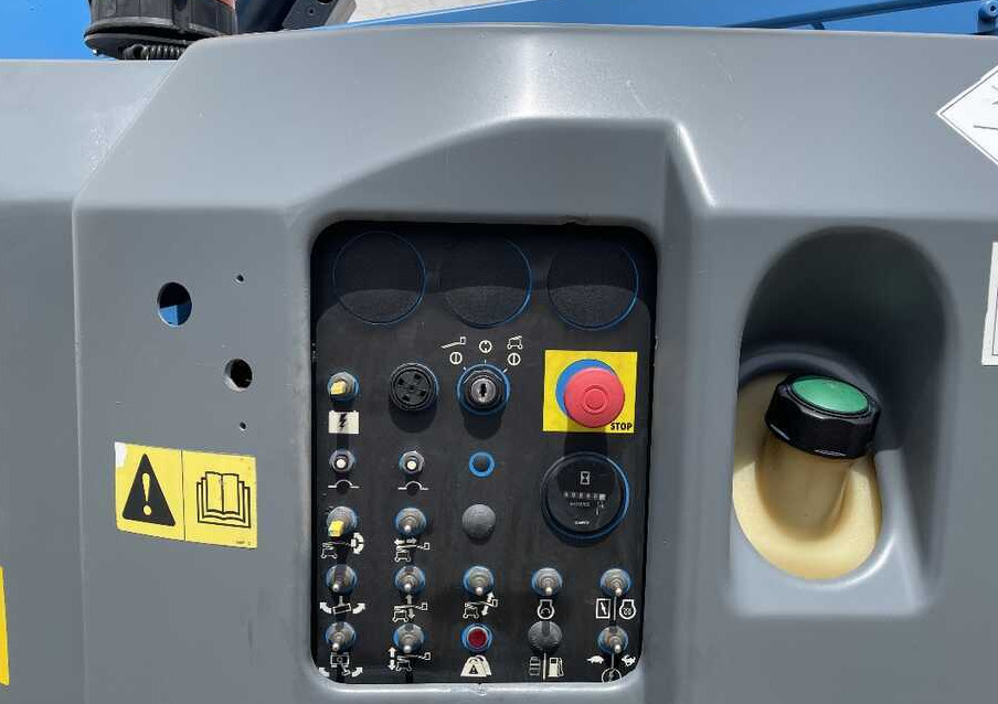 GENIE Z 34/22 (4x4) - Plataforma articulada: foto 4 GENIE Z 34/22 (4x4) - Plataforma articulada: foto 4