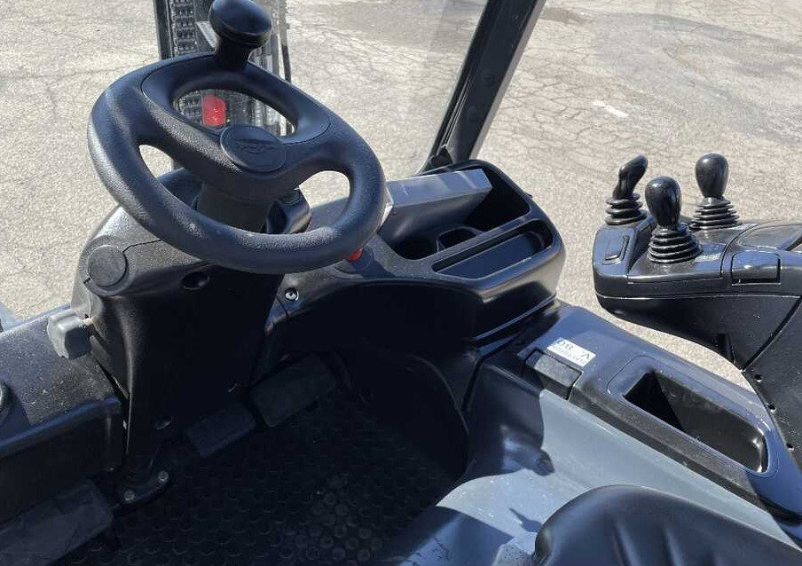 Linde E 25 -387 (Batteria NUOVA) - Empilhadeira elétrica: foto 3 Linde E 25 -387 (Batteria NUOVA) - Empilhadeira elétrica: foto 3