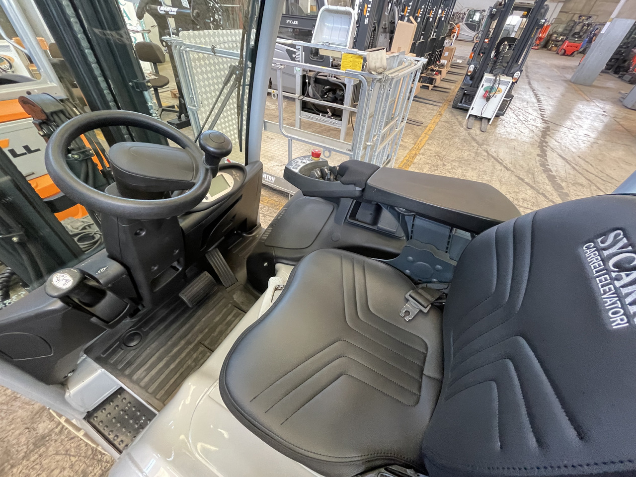 STILL RX 20-20 - Empilhadeira elétrica: foto 4 STILL RX 20-20 - Empilhadeira elétrica: foto 4