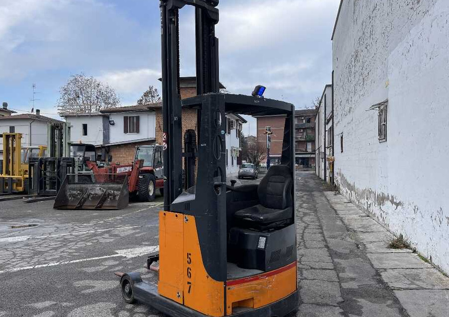 Still FM 14 I (batt. 2015) - Empilhador retráctil: foto 4 Still FM 14 I (batt. 2015) - Empilhador retráctil: foto 4