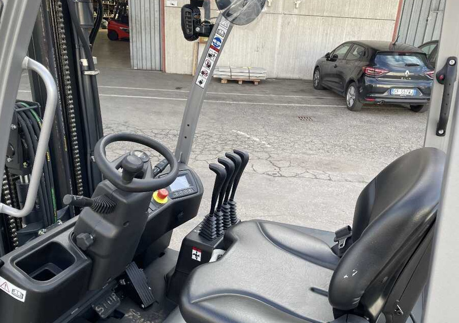 Still RCE 15 Li-Ion (NUOVO) - Empilhadeira elétrica: foto 2 Still RCE 15 Li-Ion (NUOVO) - Empilhadeira elétrica: foto 2