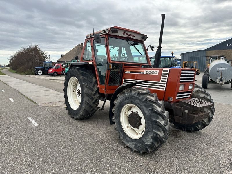 Fiat 110-90 DT - Trator: foto 4 Fiat 110-90 DT - Trator: foto 4