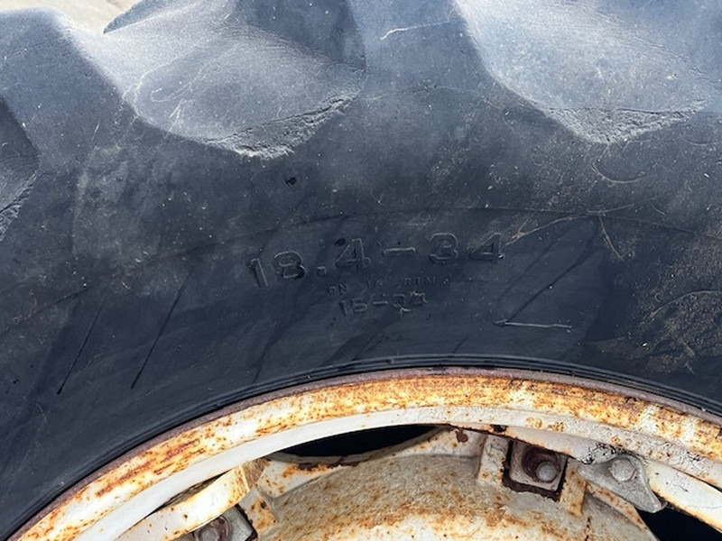 Firestone 18.4 R34 - Jante: foto 2 Firestone 18.4 R34 - Jante: foto 2
