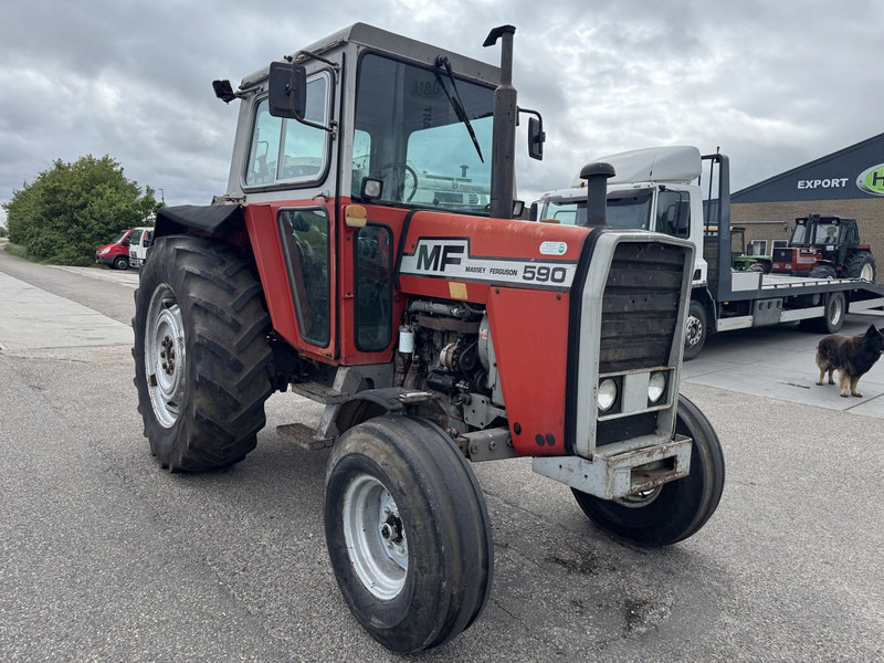 Massey Ferguson 590 - Trator: foto 3 Massey Ferguson 590 - Trator: foto 3