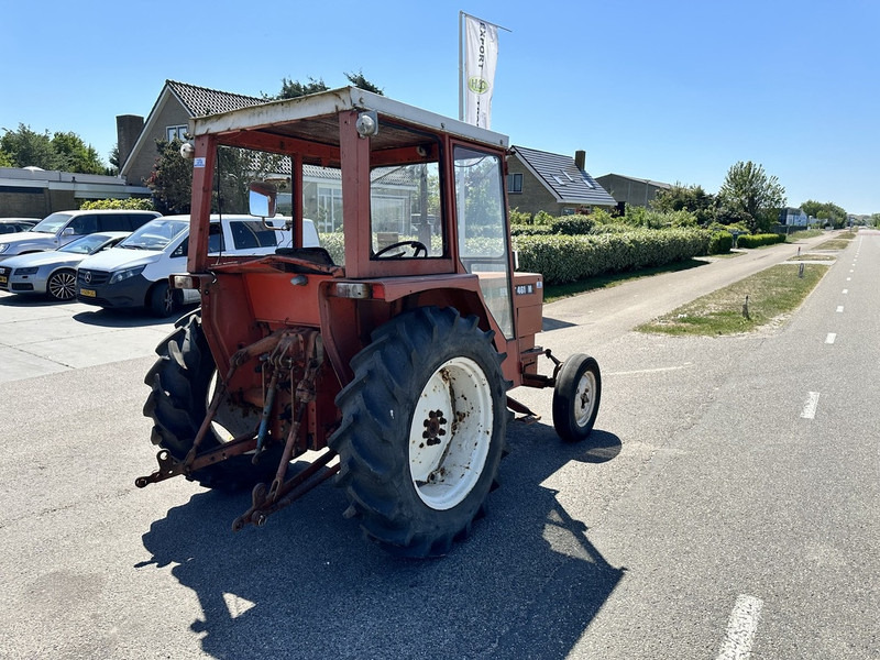 Trator Renault 461: foto 9