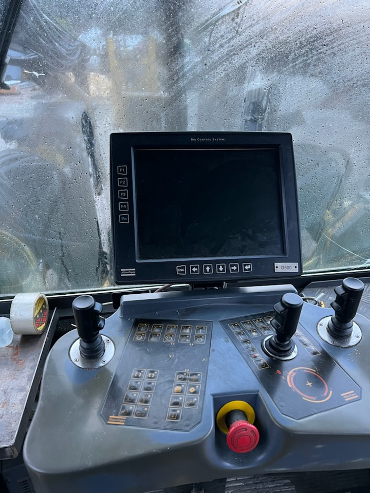 Máquina de perfuração direcional Atlas Copco M2C: foto 7