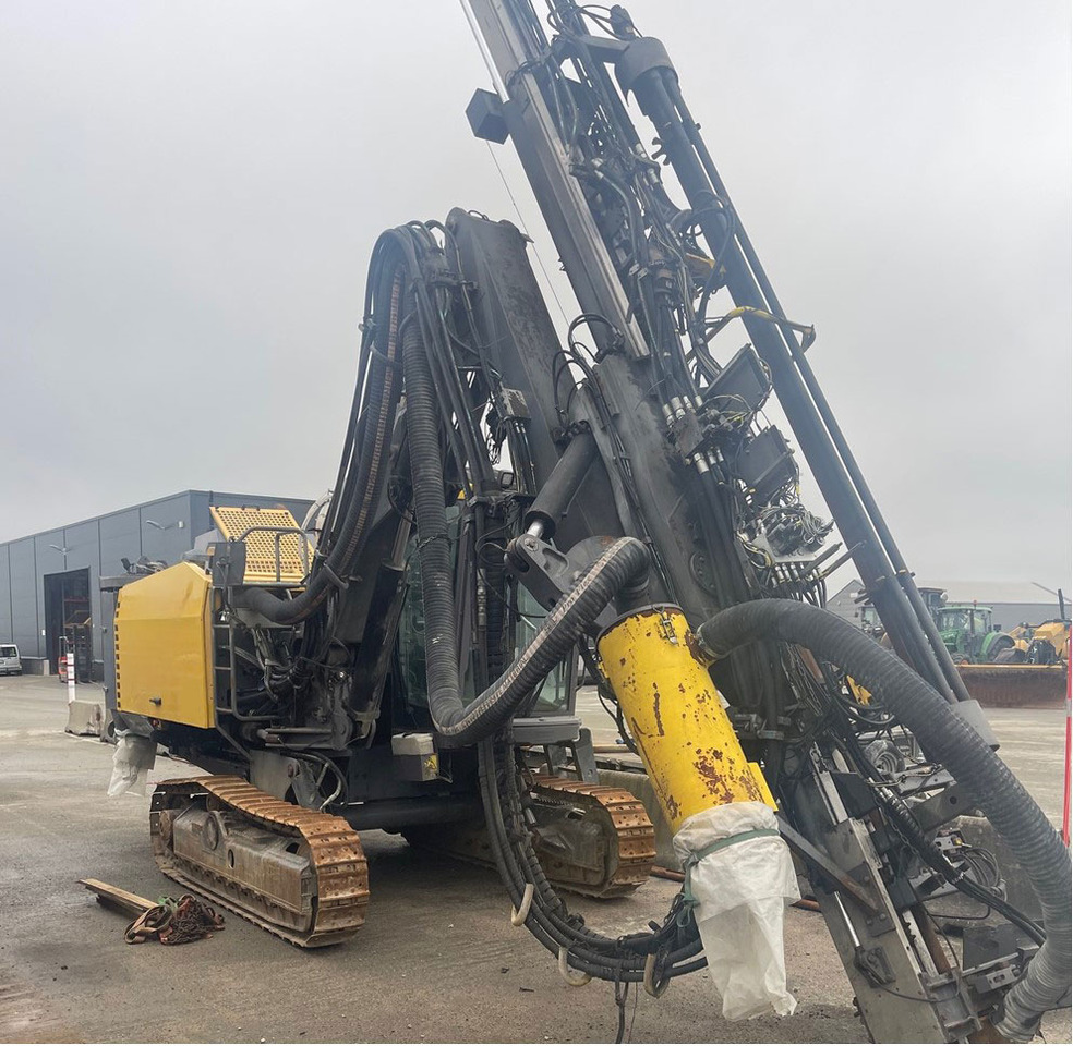 Atlas Copco SmartROC T40-11 - Máquina de perfuração: foto 3 Atlas Copco SmartROC T40-11 - Máquina de perfuração: foto 3
