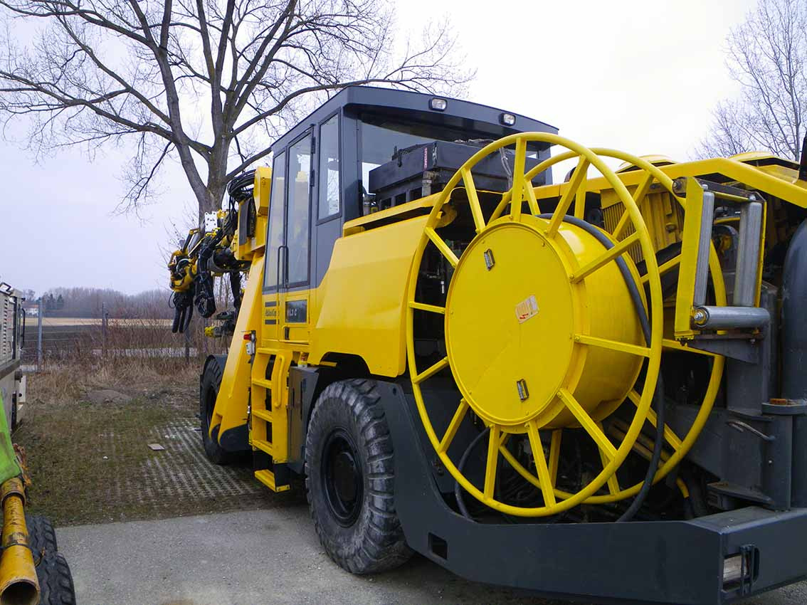 Atlas Copco WL3C - Máquina de mineração: foto 3 Atlas Copco WL3C - Máquina de mineração: foto 3