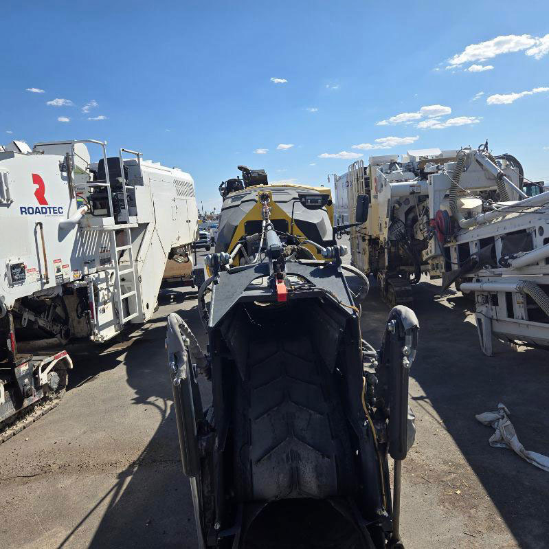 Bomag BM 1300/35 - Aplainadora (Fresadora): foto 5 Bomag BM 1300/35 - Aplainadora (Fresadora): foto 5