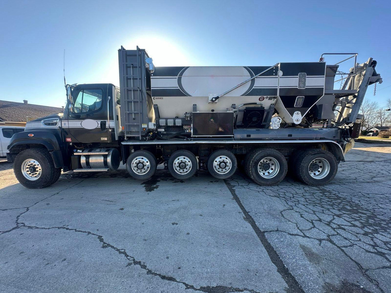 Cementech C60E - Caminhão betoneira: foto 4 Cementech C60E - Caminhão betoneira: foto 4