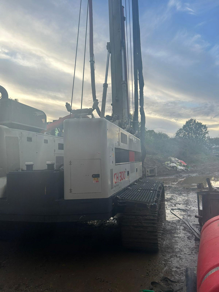 Comacchio CH 300 - Bate estaca: foto 5 Comacchio CH 300 - Bate estaca: foto 5