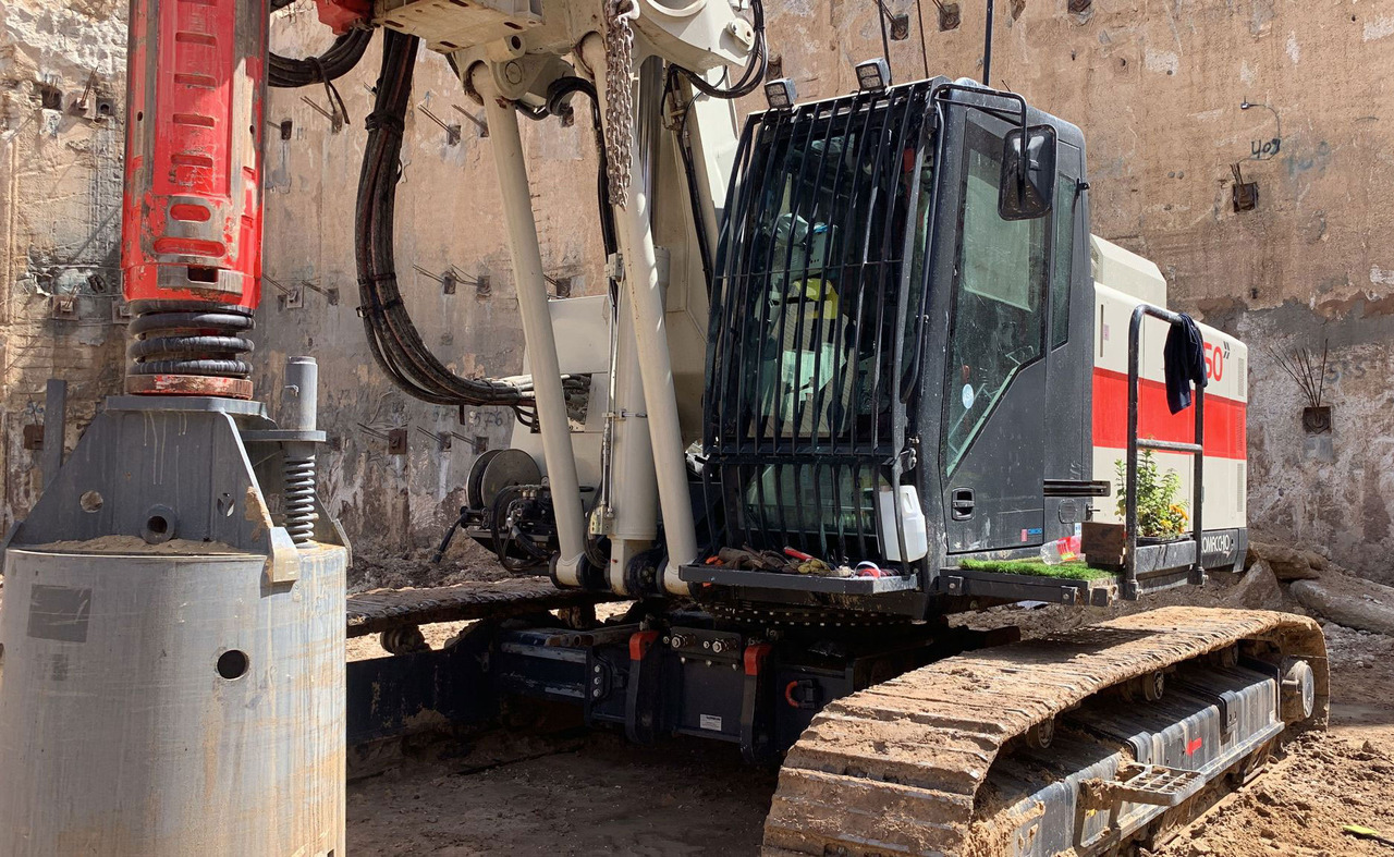 Comacchio CH 450 - Bate estaca: foto 4 Comacchio CH 450 - Bate estaca: foto 4