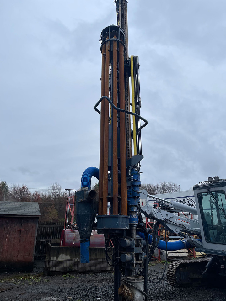 Furukawa DCR22 - Máquina de perfuração: foto 3 Furukawa DCR22 - Máquina de perfuração: foto 3