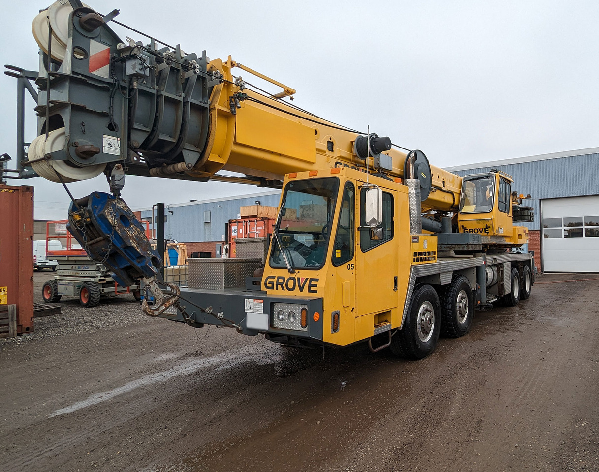 Grove TMS900E - Guindaste móvel: foto 1 Grove TMS900E - Guindaste móvel: foto 1